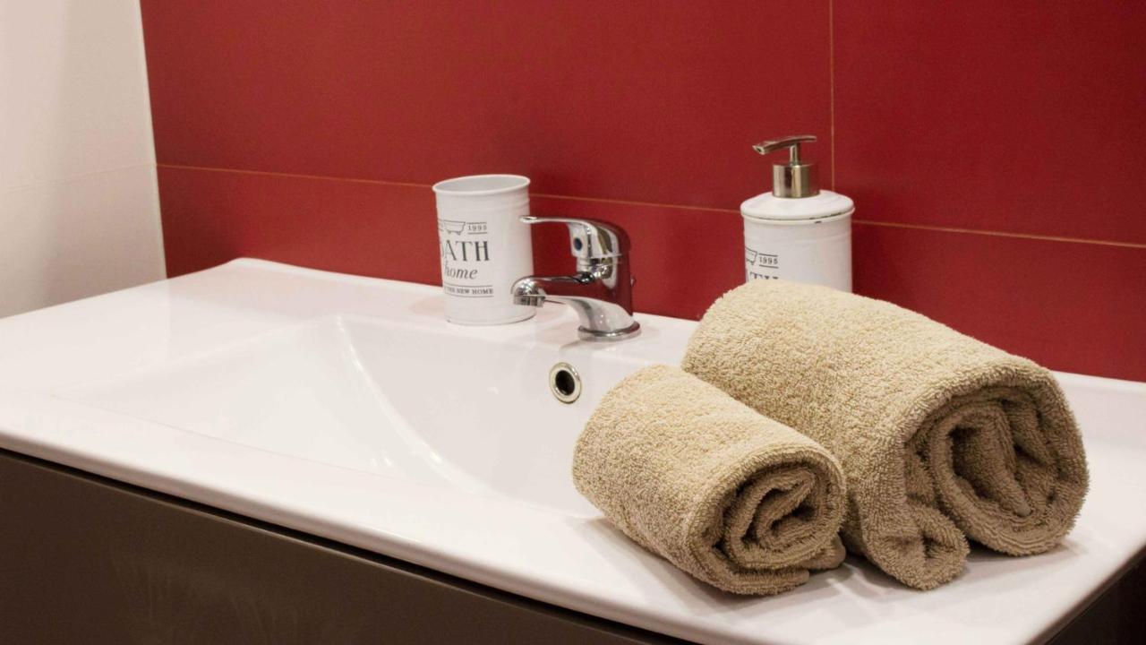 Sweet Home & Wellness Luxury Apartment نيتّونو المظهر الخارجي الصورة