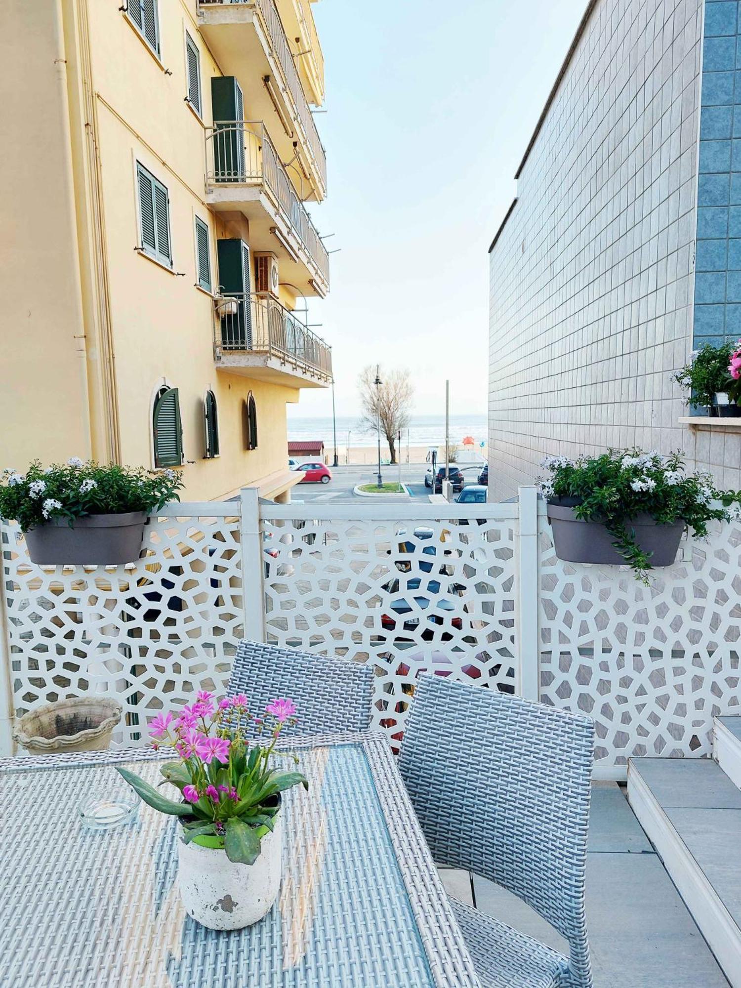 Sweet Home & Wellness Luxury Apartment نيتّونو المظهر الخارجي الصورة